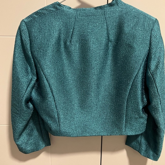 Gorgeous Teal Jacket - Picture 2 of 2